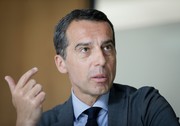 Bundeskanzler Christian Kern / Andy Wenzel Christian Kern; Bundeskanzler der Republik